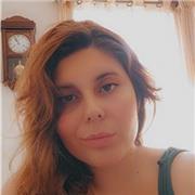 Donne des court de chant .la première est consacrée à l'acquisition de gestes musculaires qui vous deviendront progressivement des automatismes